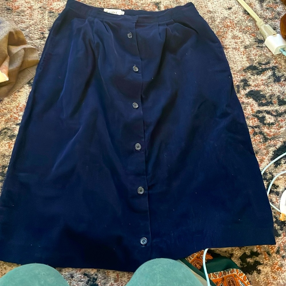 Vintage made in Korea tabi skirt. Modern size 4